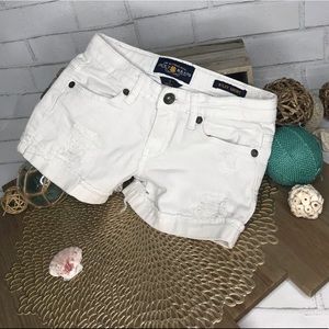 Lucky brand distressed jean shorts size 7